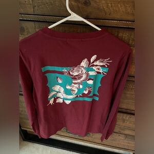 NWT Rock Revival long sleeve graphic top
